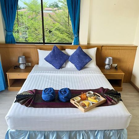 Pailin Hotel 클롱 무앙 비치 외부 사진