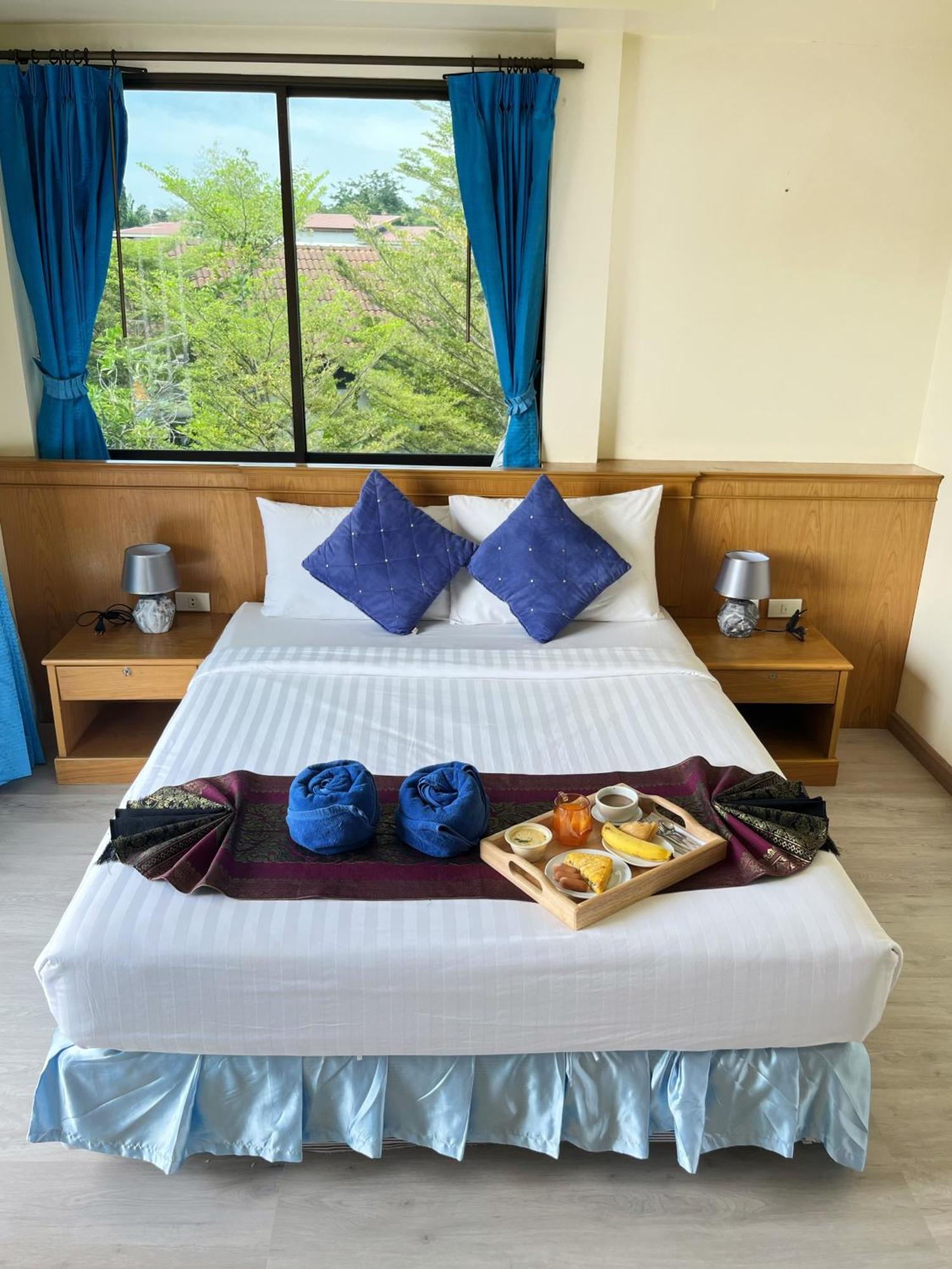 Pailin Hotel 클롱 무앙 비치 외부 사진