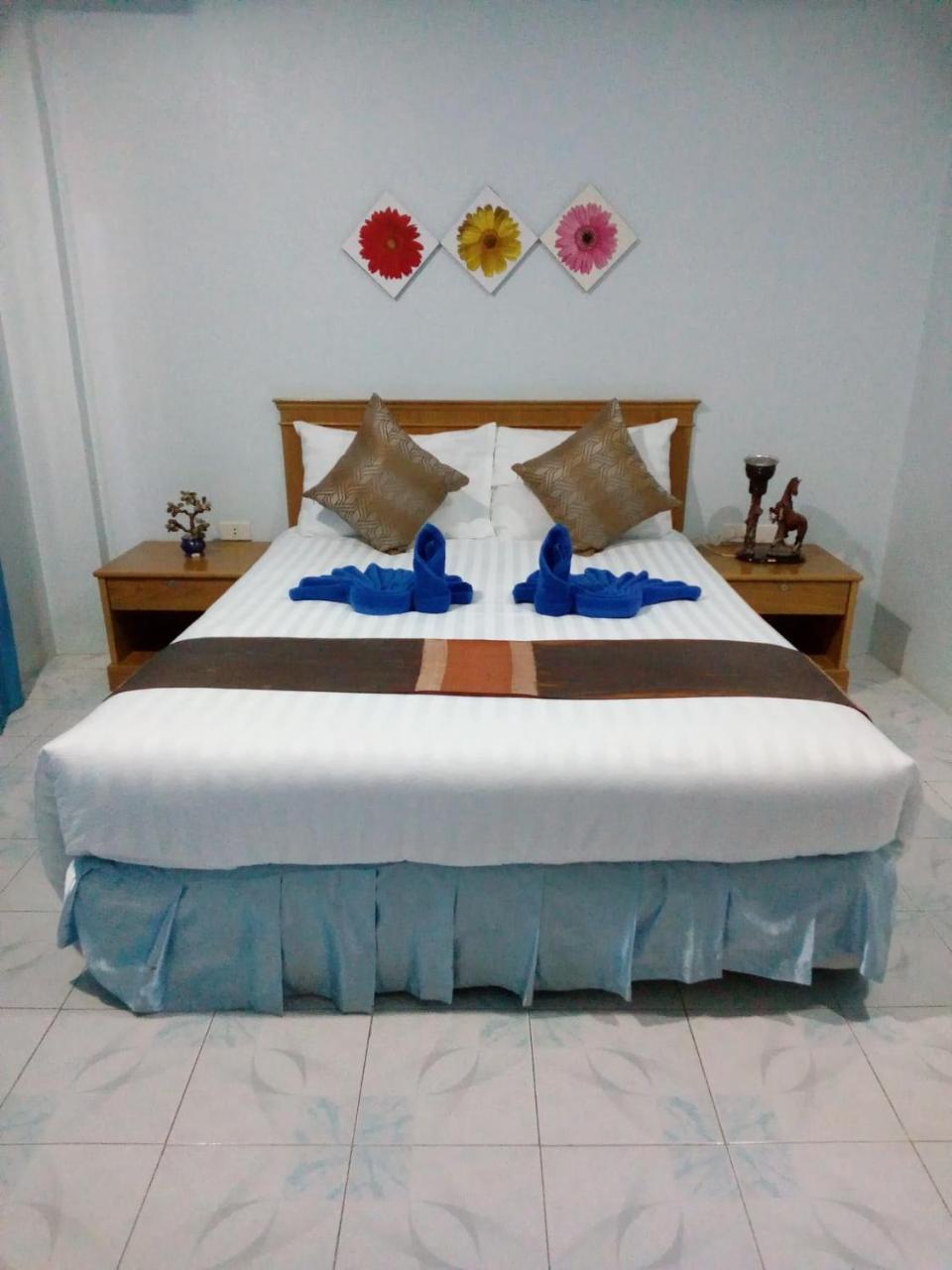 Pailin Hotel 클롱 무앙 비치 외부 사진