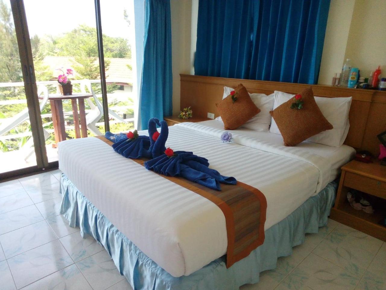Pailin Hotel 클롱 무앙 비치 외부 사진